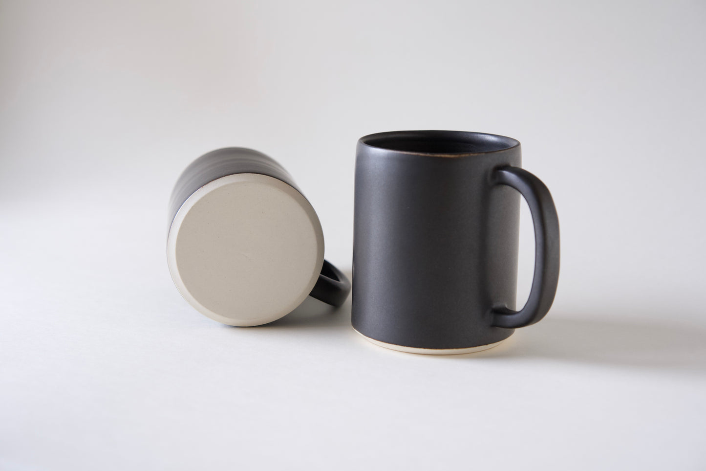 Mug, matte black glaze