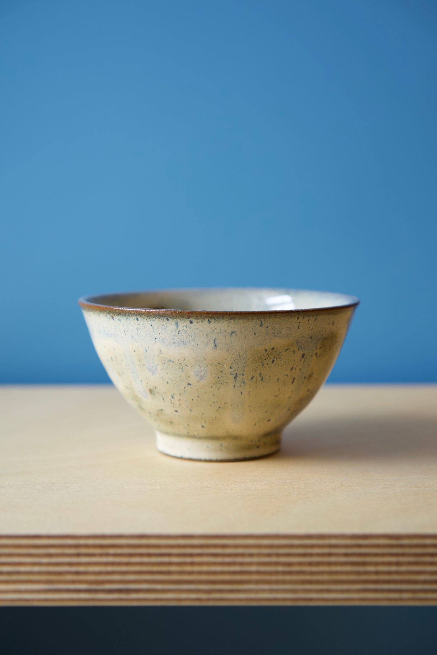 Rice bowl, beige glaze