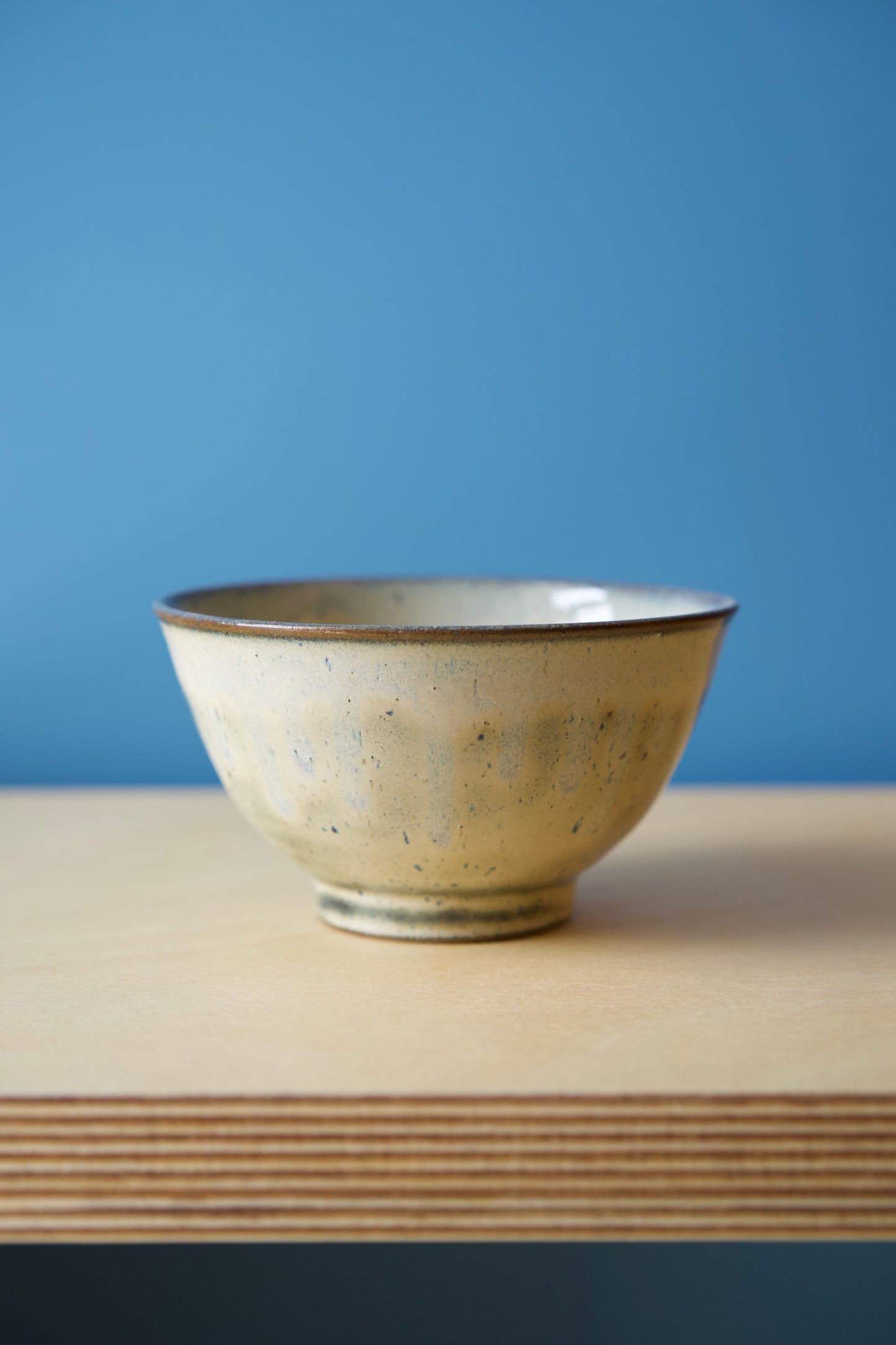 Rice bowl, beige glaze